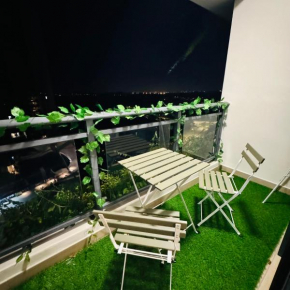 Cozy 2B1R condo forest city